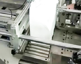 不知該如何操作自動(dòng)桶裝油裝箱機 看這里有視頻！